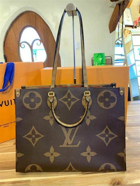 lv giant monogram on the go price|louis vuitton onthego monogram.